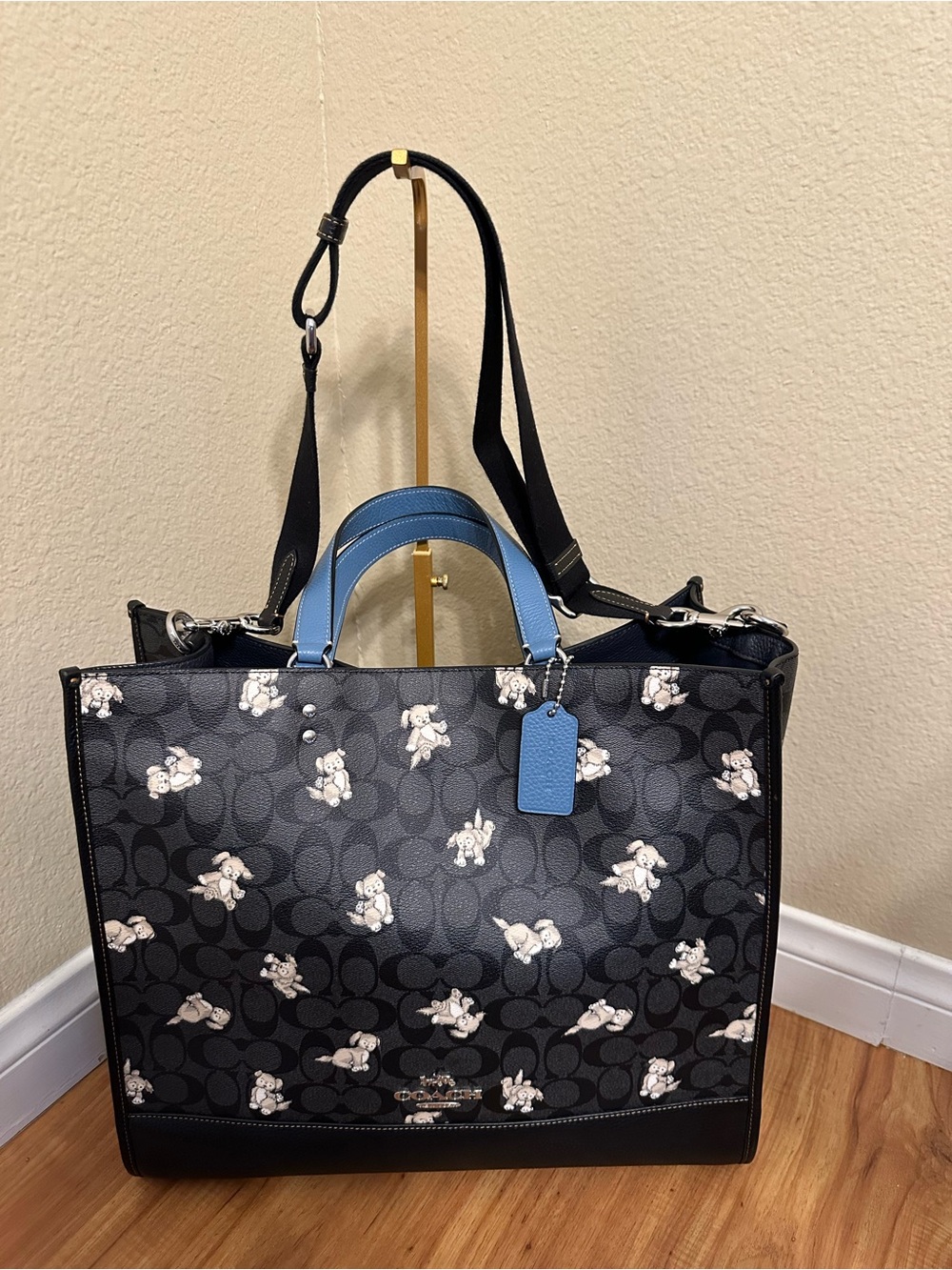 🐾 Coach "Dempsey 40" Signature Canvas Tote - Happy Dog Print 🐾